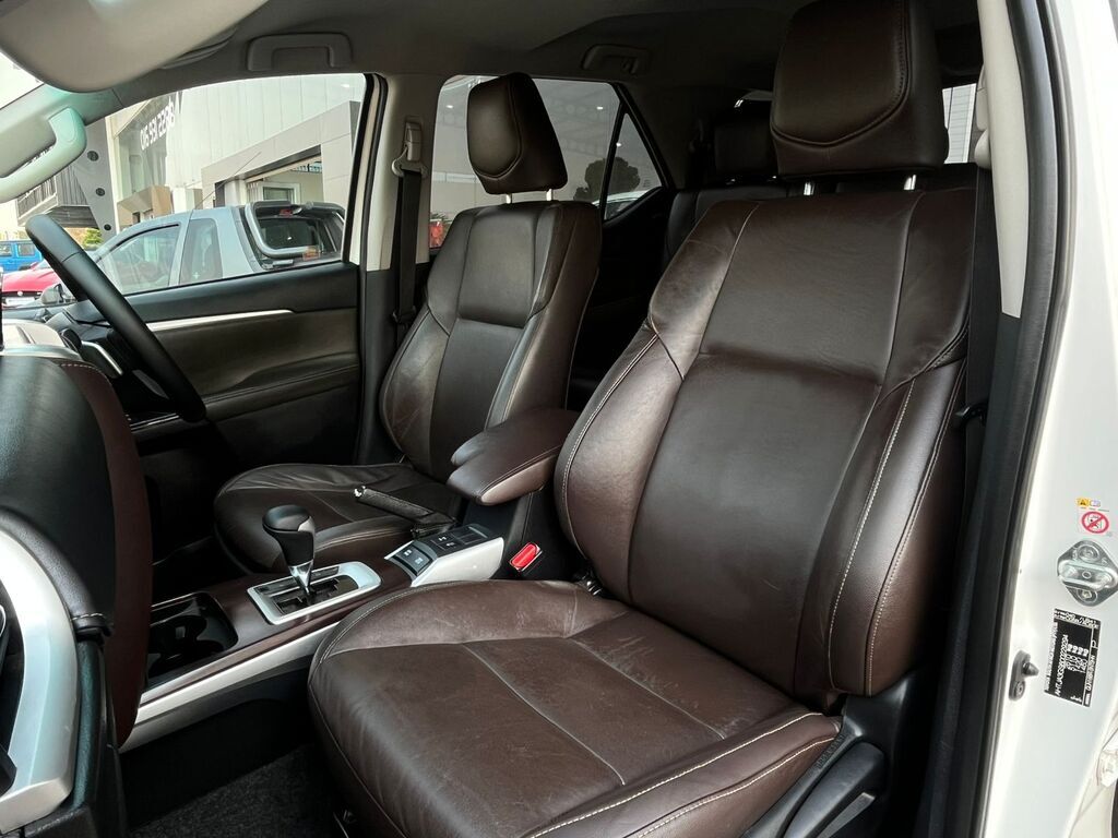 TOYOTA FORTUNER FORTUNER 2.8GD-6 R/B A/T - 8