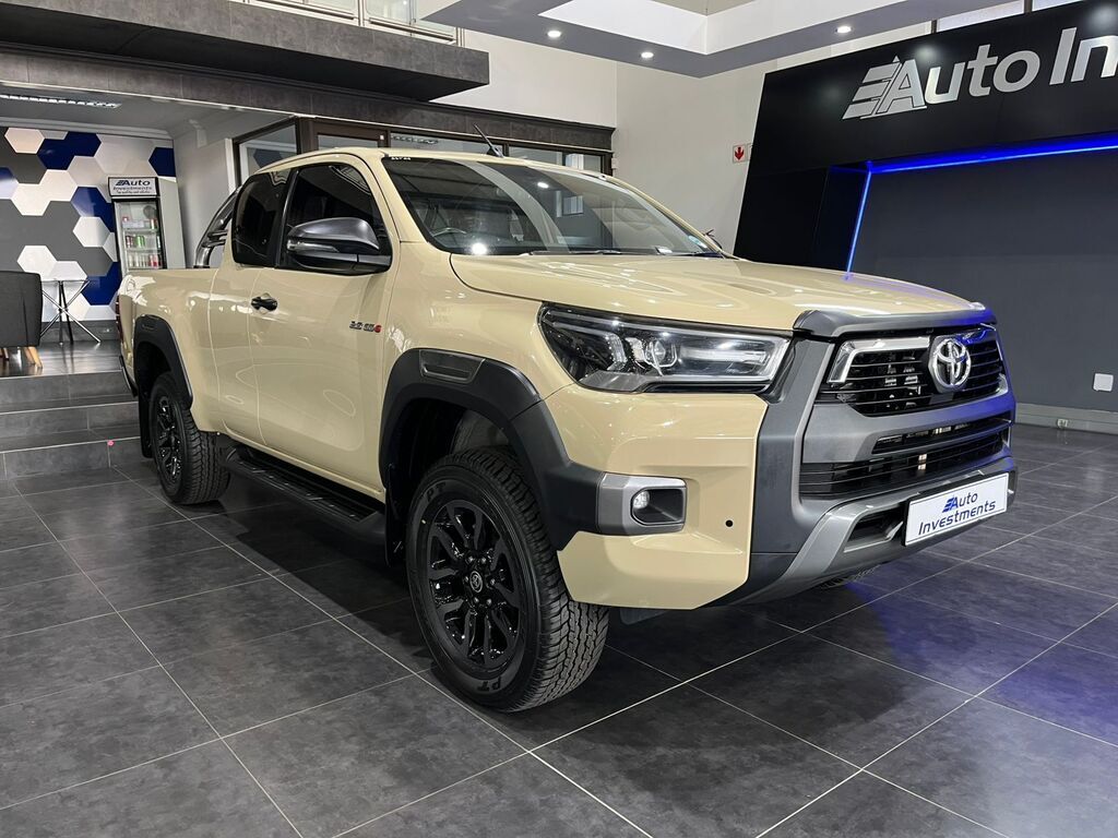 TOYOTA HILUX HILUX 2.8 GD-6 RB LEGEND 4X4 A/T P/U E/CAB