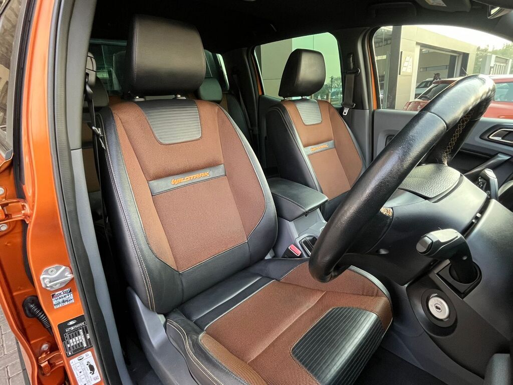 FORD RANGER RANGER 3.2TDCi WILDTRAK A/T P/U D/C - 9