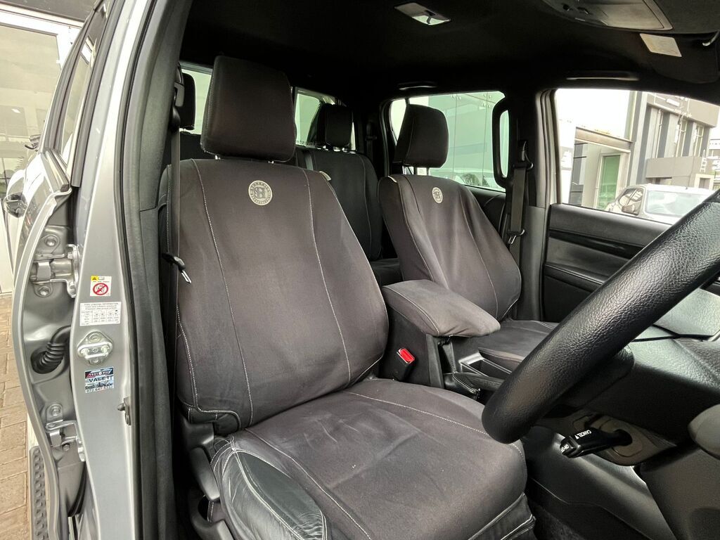 TOYOTA HILUX HILUX 2.8 GD-6 RAIDER 4X4 P/U D/C A/T - 8