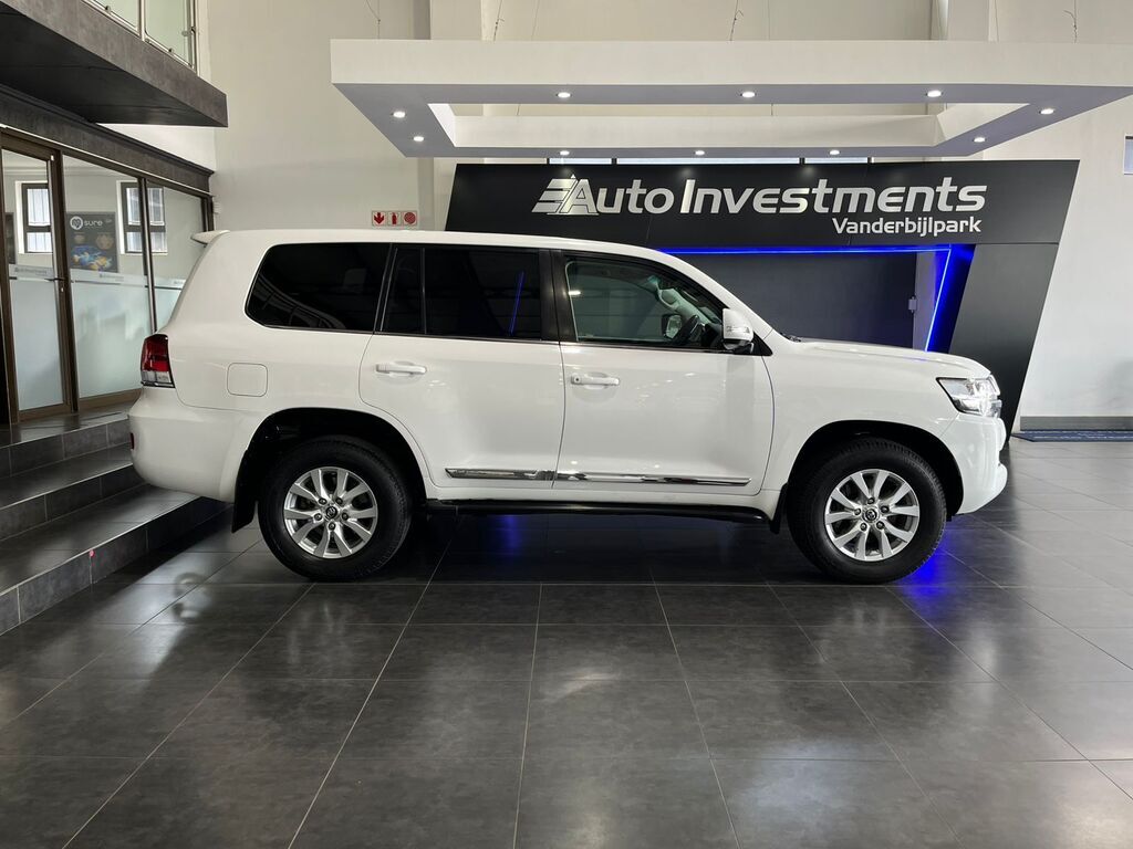 TOYOTA LAND CRUISER LANDCRUISER 200 V8 4.5D VX A/T