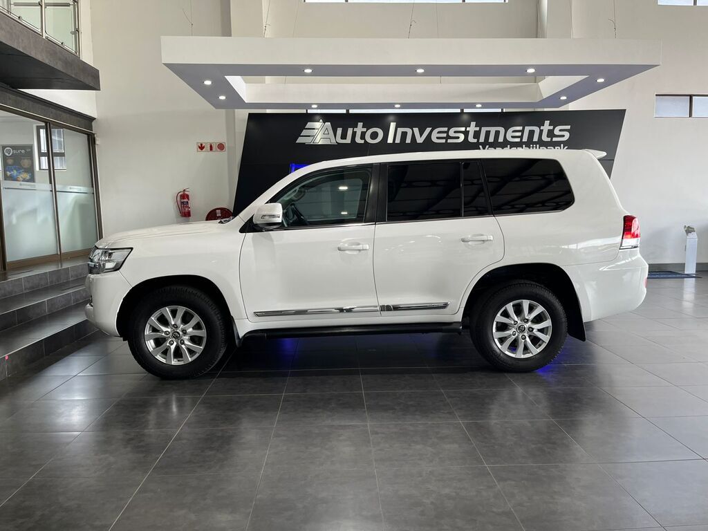TOYOTA LAND CRUISER LANDCRUISER 200 V8 4.5D VX A/T