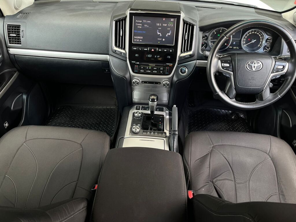 TOYOTA LAND CRUISER LANDCRUISER 200 V8 4.5D VX A/T