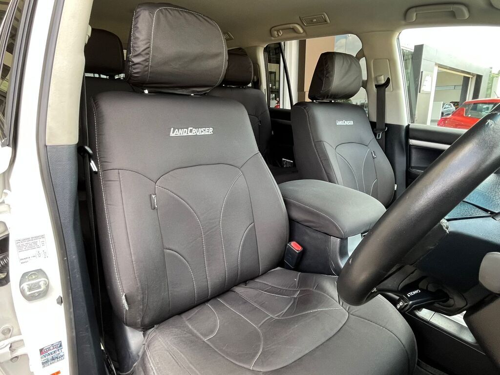 TOYOTA LAND CRUISER LANDCRUISER 200 V8 4.5D VX A/T