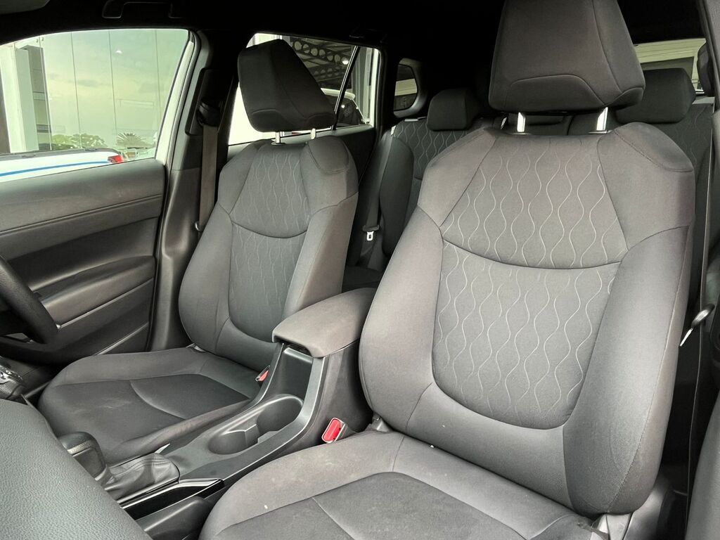 TOYOTA COROLLA CROSS COROLLA CROSS 1.8 XI - 11