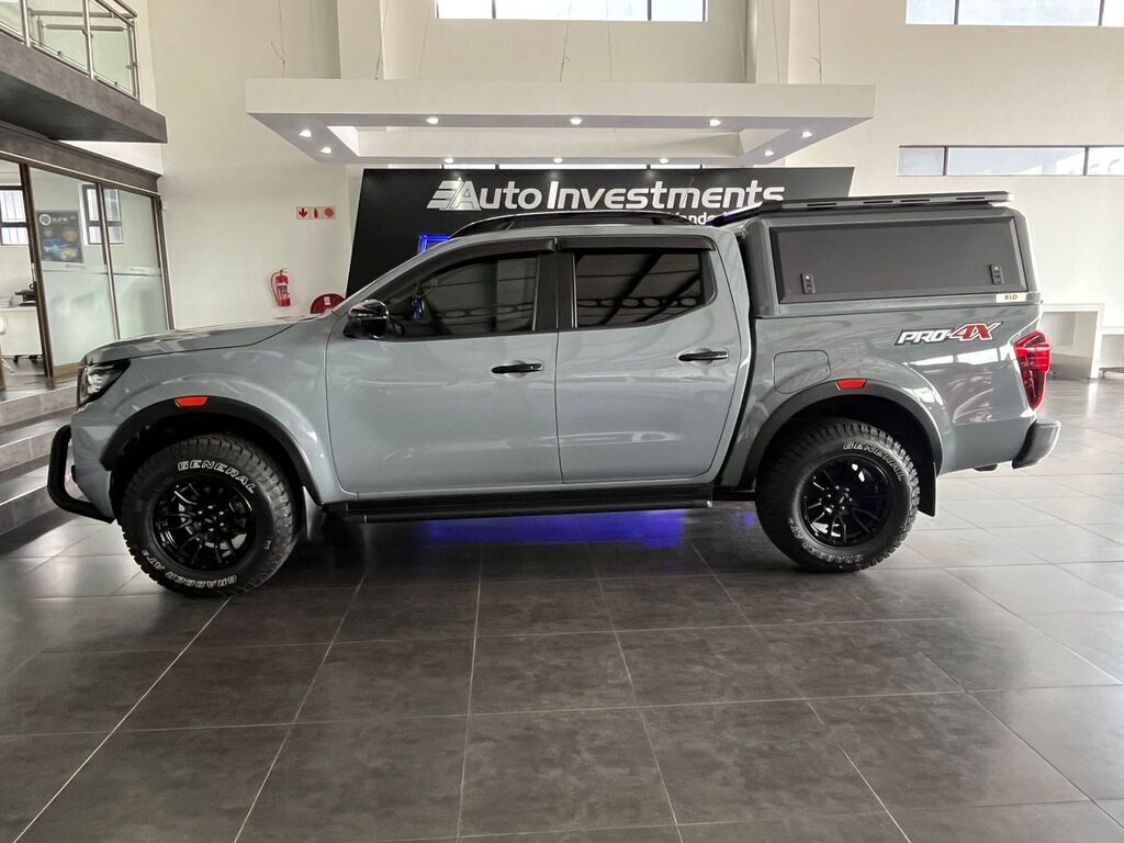 NISSAN NAVARA NAVARA 2.5DDTI PRO-4X 4X4 A/T D/C P/U