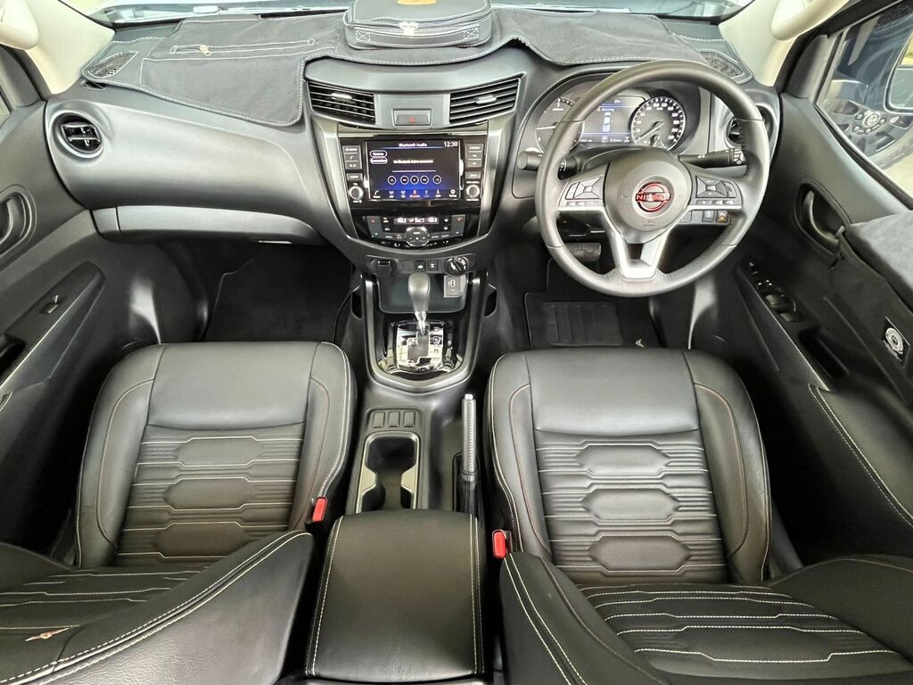 NISSAN NAVARA NAVARA 2.5DDTI PRO-4X 4X4 A/T D/C P/U