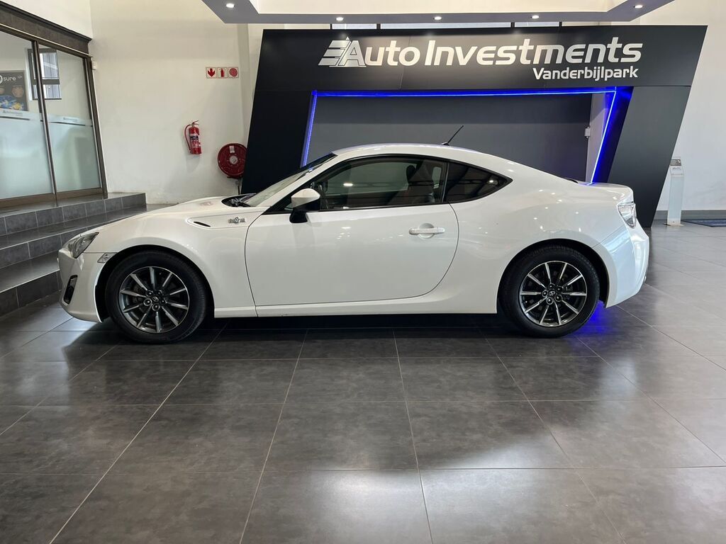 TOYOTA 86 86 2.0 - 19