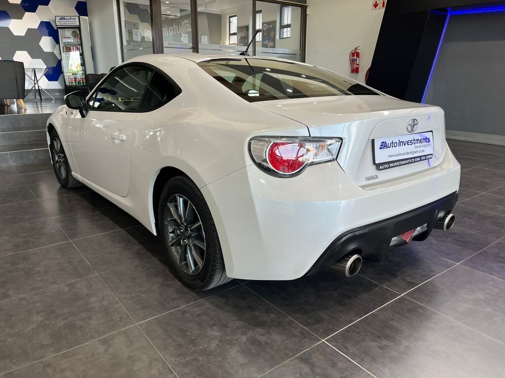 TOYOTA 86 86 2.0 - 5