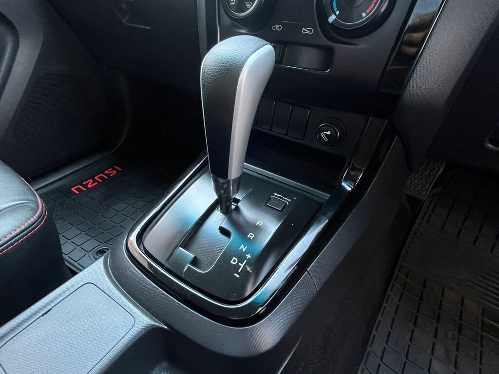 ISUZU D-MAX D-MAX 250 HO X-RIDER A/T D/C P/U - 11