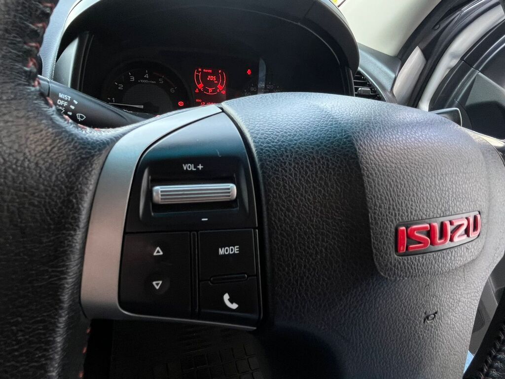 ISUZU D-MAX D-MAX 250 HO X-RIDER A/T D/C P/U - 14