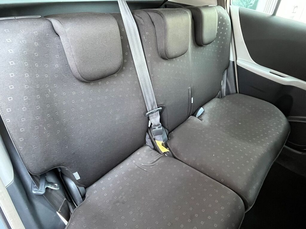 TOYOTA YARIS YARIS T3 A/C 5Dr - 10