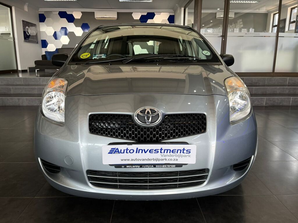TOYOTA YARIS YARIS T3 A/C 5Dr - 11
