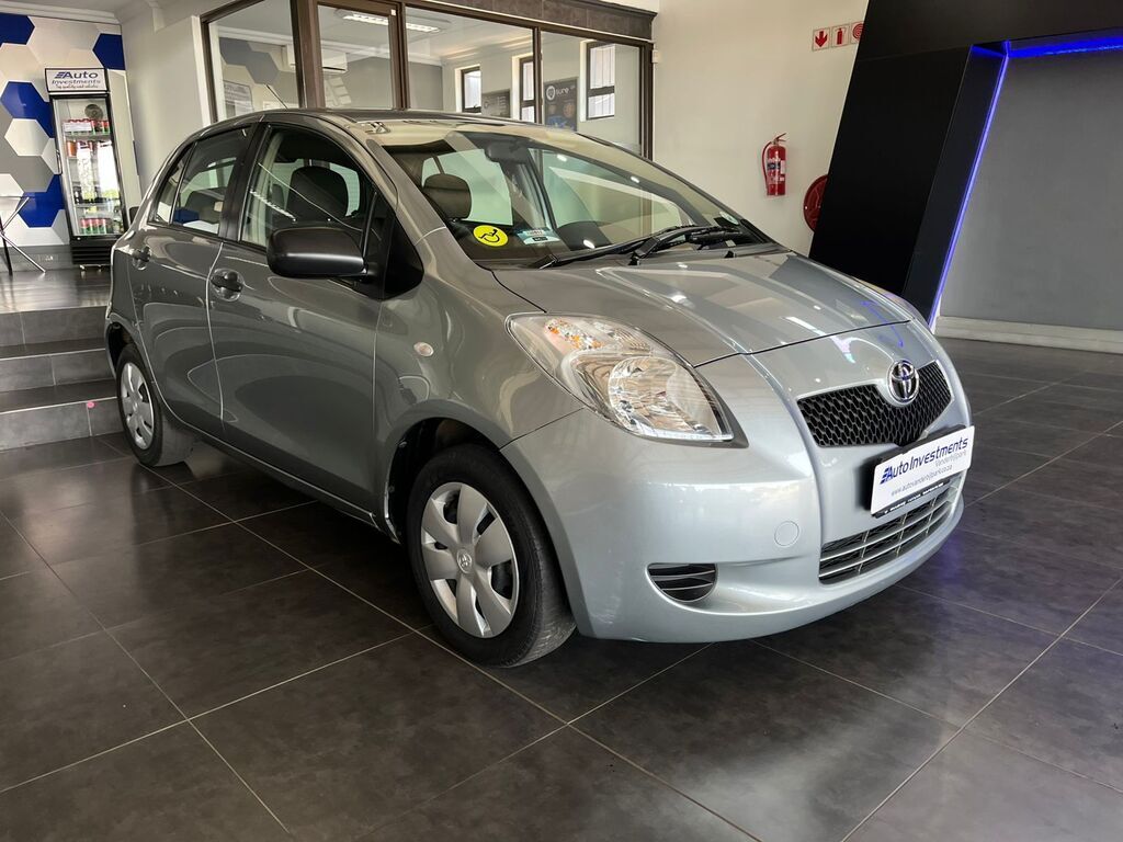 TOYOTA YARIS YARIS T3 A/C 5Dr - 3