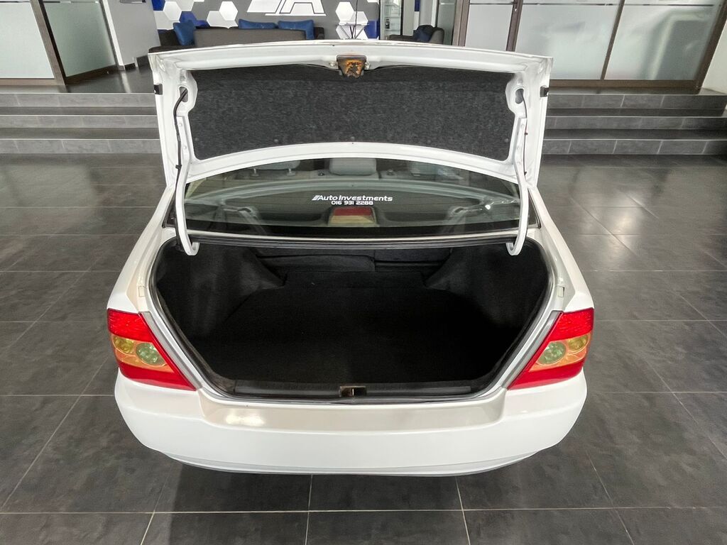 TOYOTA COROLLA COROLLA 140i