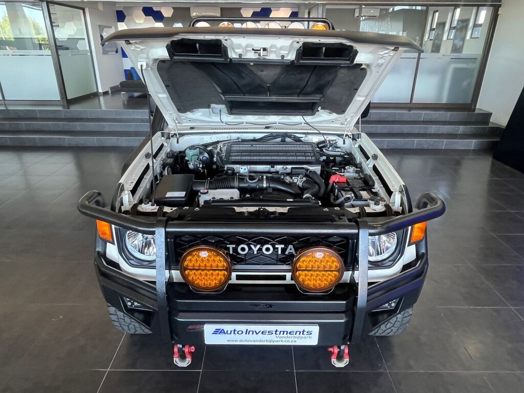 TOYOTA LAND CRUISER PICK UP LAND CRUISER 79 4.5D P/U S/C - 16