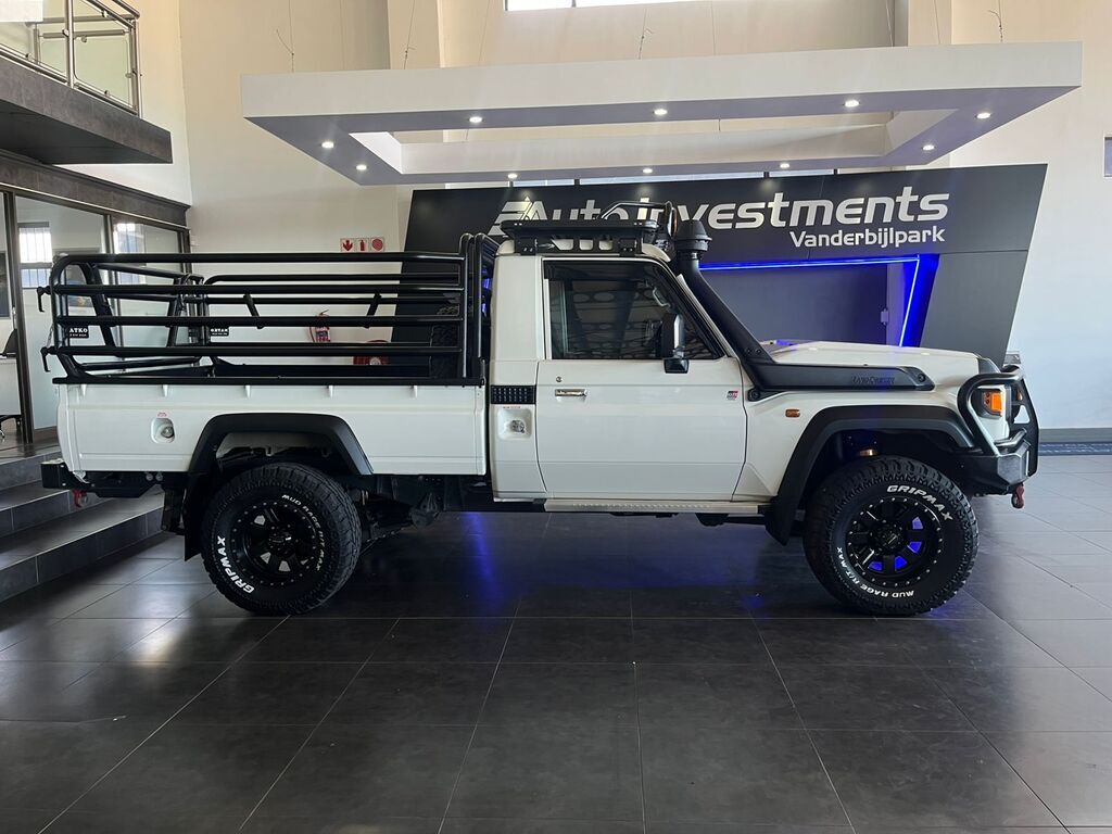 TOYOTA LAND CRUISER PICK UP LAND CRUISER 79 4.5D P/U S/C - 19