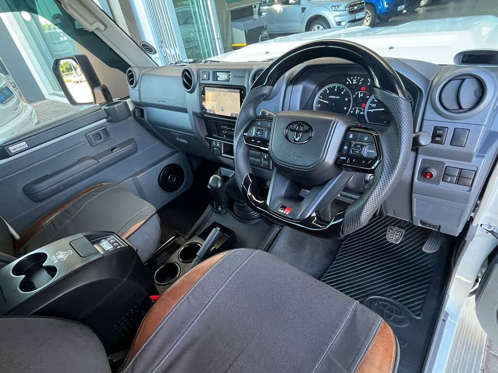 TOYOTA LAND CRUISER PICK UP LAND CRUISER 79 4.5D P/U S/C - 9