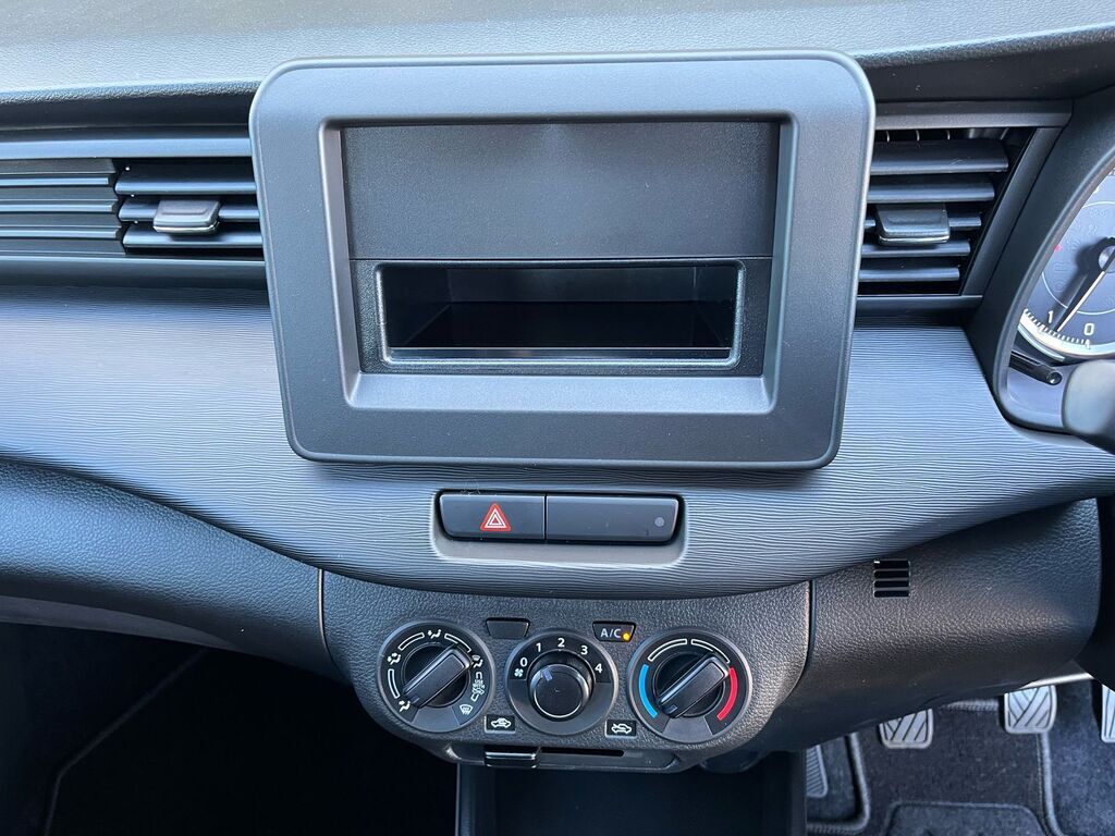 SUZUKI ERTIGA ERTIGA 1.5 GA - 16