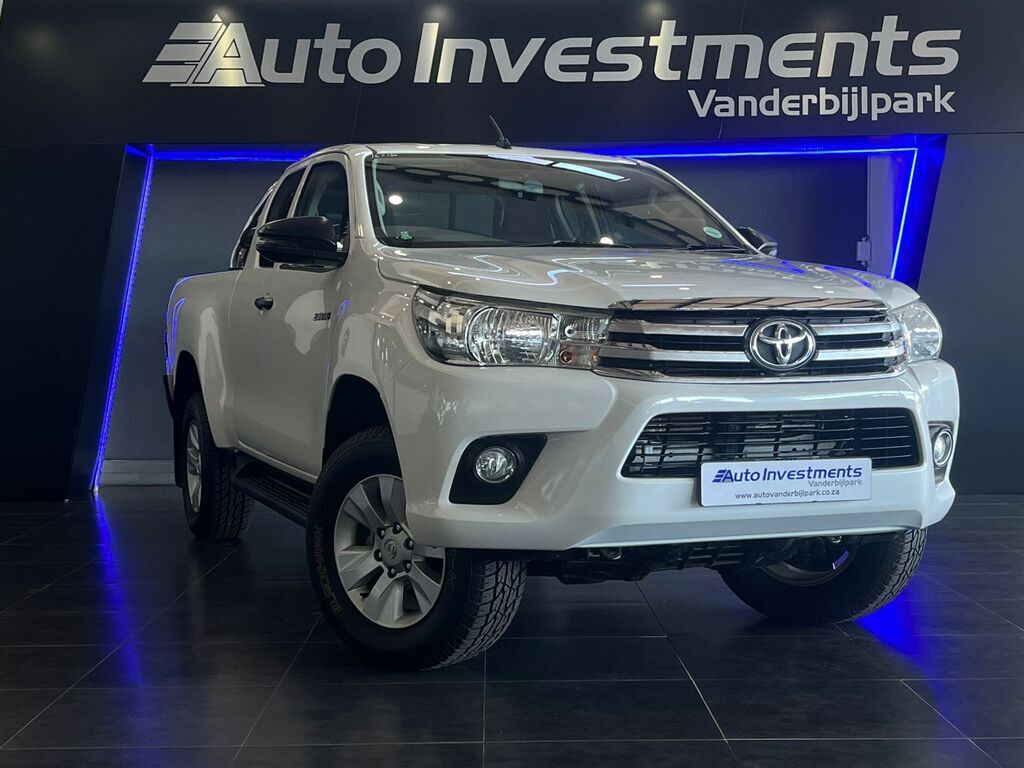 TOYOTA HILUX HILUX 2.4 GD-6 RB SRX P/U E/CAB