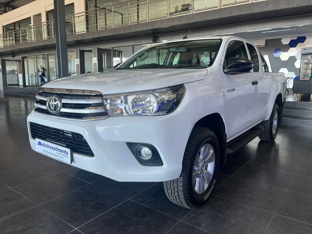 TOYOTA HILUX HILUX 2.4 GD-6 RB SRX P/U E/CAB