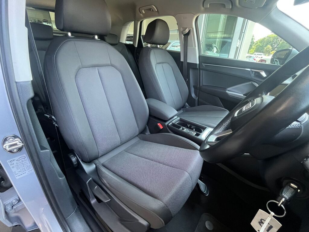 AUDI Q3 Q3 35TFSI S TRONIC URBAN EDITION - 7