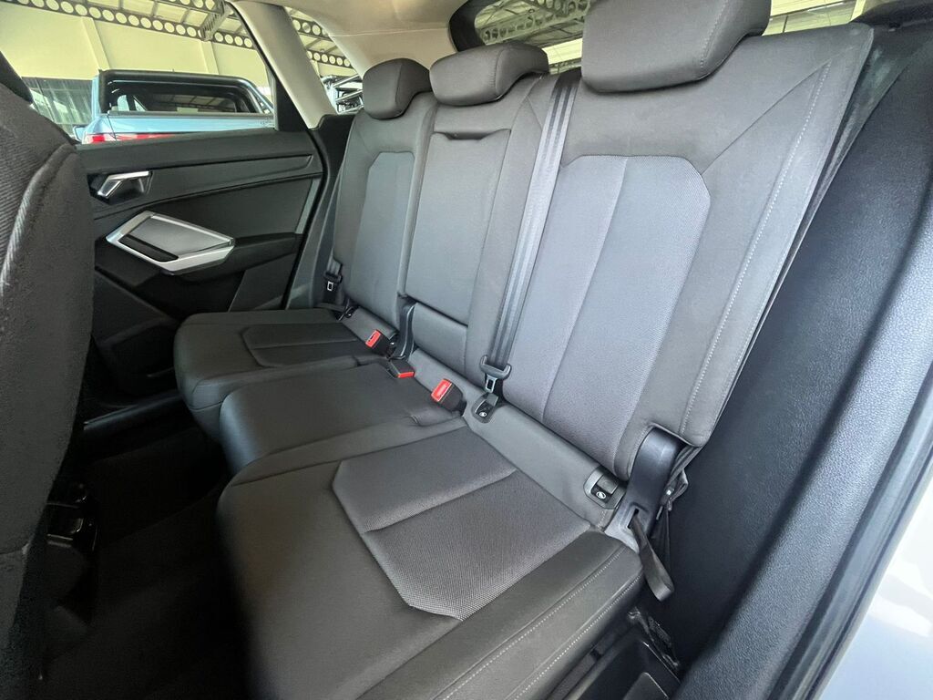 AUDI Q3 Q3 35TFSI S TRONIC URBAN EDITION - 9