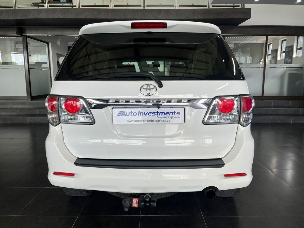 TOYOTA FORTUNER FORTUNER 2.5D-4D RB - 14