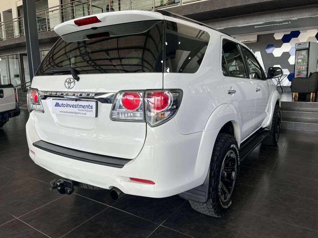 TOYOTA FORTUNER FORTUNER 2.5D-4D RB - 4