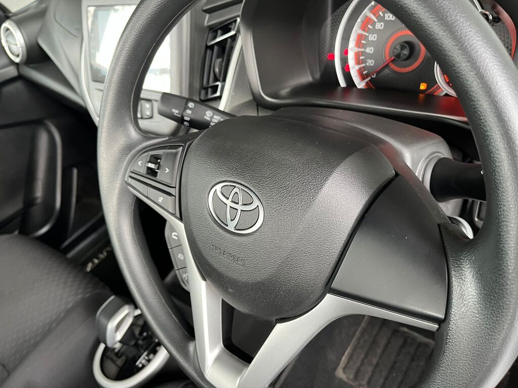 TOYOTA VITZ VITZ 1.0 XR AMT - 13