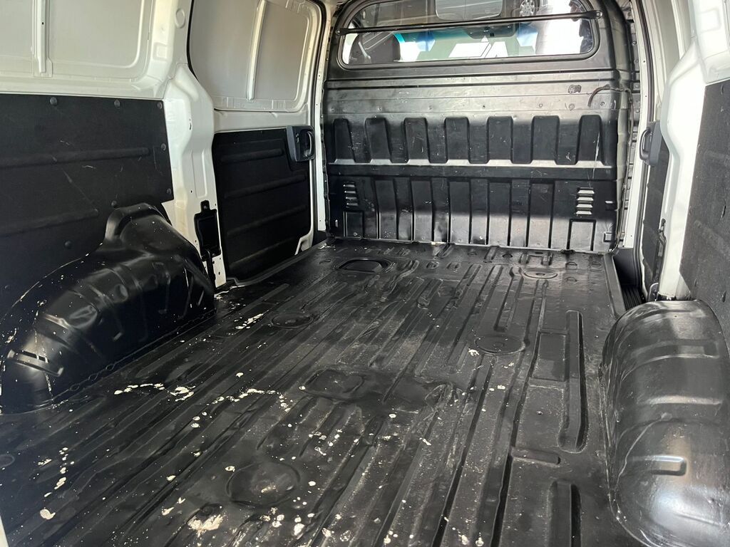 HYUNDAI H-1 H-1 2.5 CRDi A/C F/C P/V A/T - 14