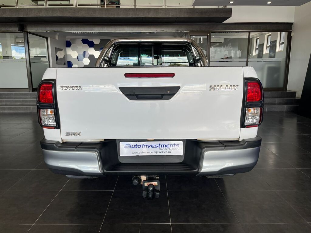 TOYOTA HILUX HILUX 2.4 GD-6 RB SRX P/U E/CAB