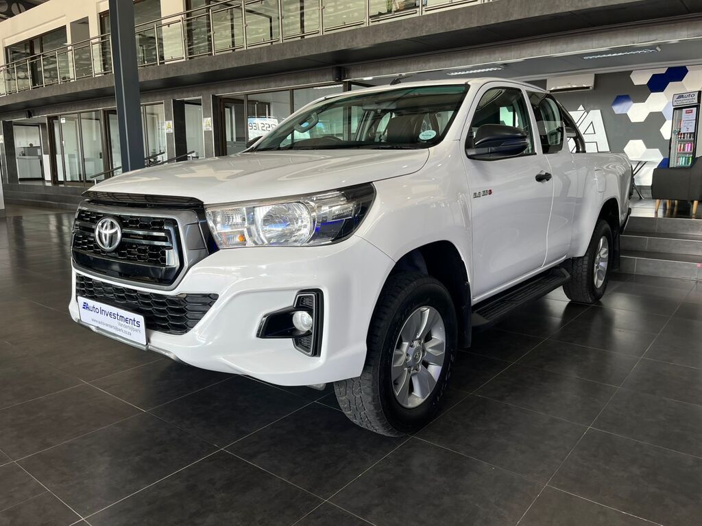 TOYOTA HILUX HILUX 2.4 GD-6 RB SRX P/U E/CAB