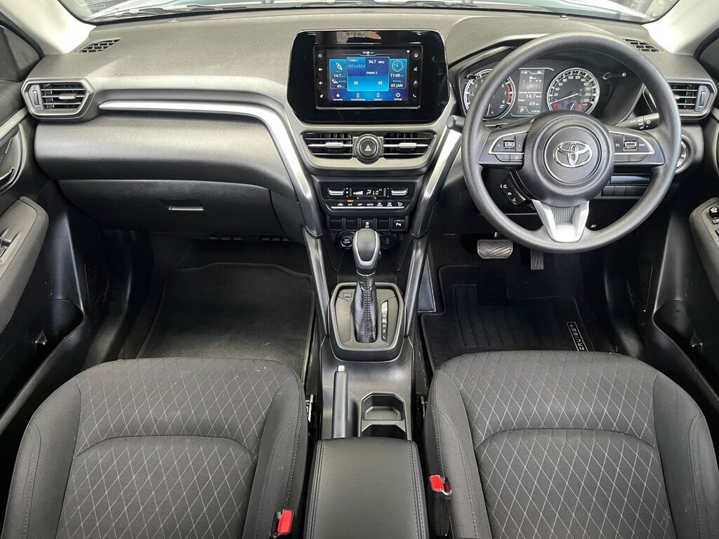 TOYOTA URBAN CRUISER URBAN CRUISER 1.5XR A/T - 6