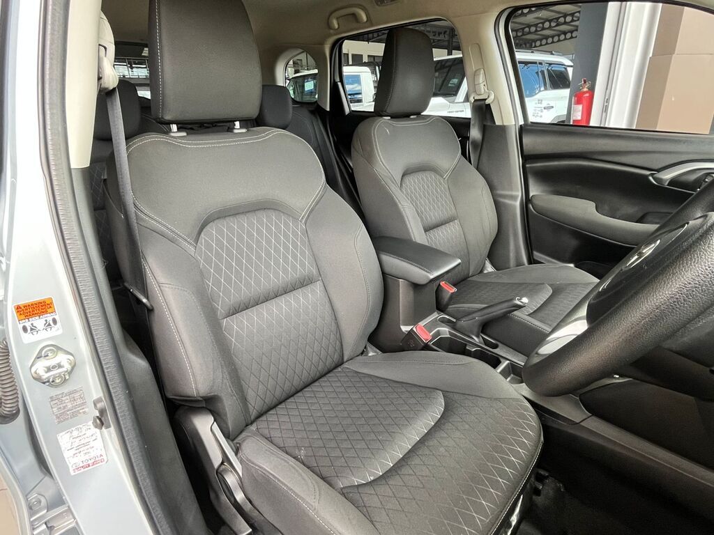 TOYOTA URBAN CRUISER URBAN CRUISER 1.5XR A/T - 7