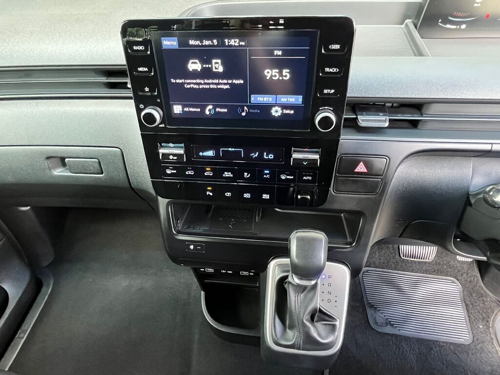 HYUNDAI STARIA STARIA 2.2D EXECUTIVE A/T - 15