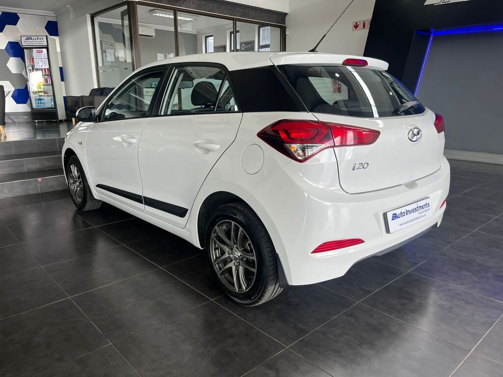HYUNDAI I20 i20 1.4 MOTION A/T - 5