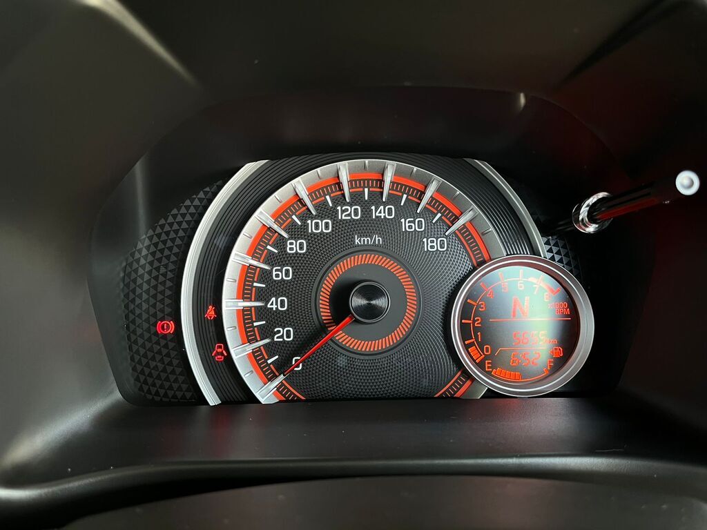 TOYOTA VITZ VITZ 1.0 XR AMT - 12