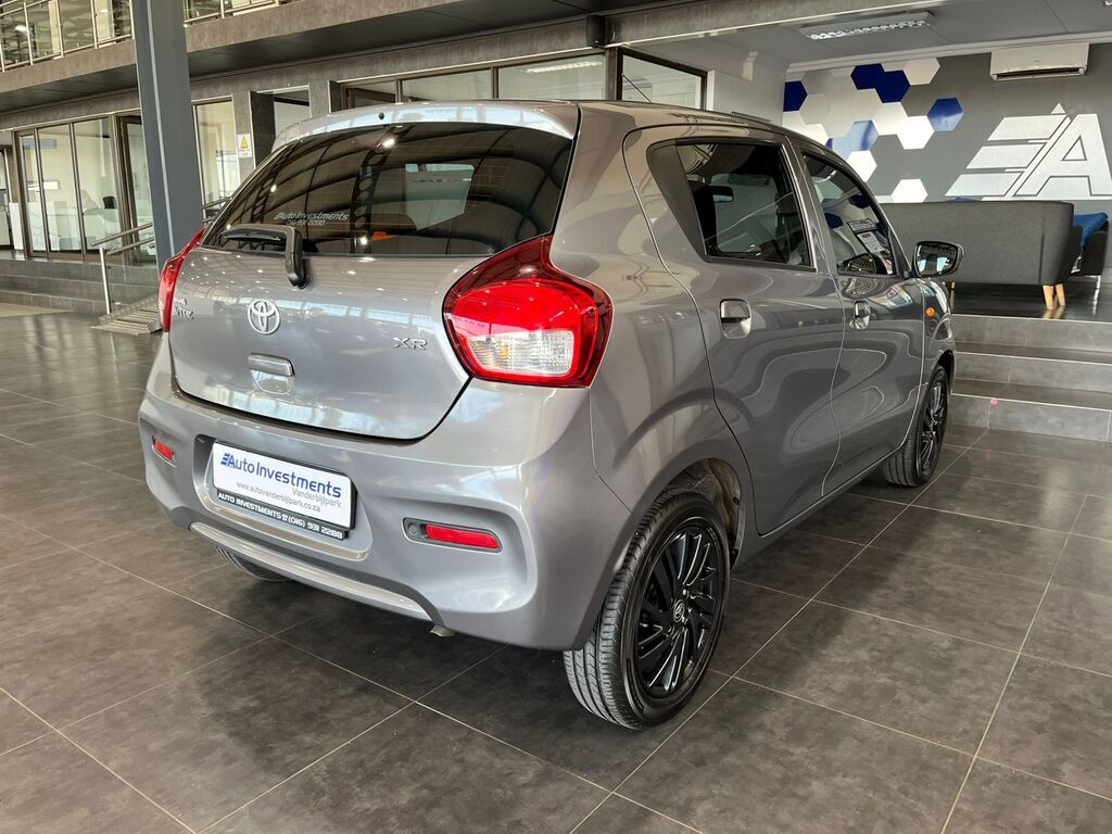 TOYOTA VITZ VITZ 1.0 XR AMT - 4