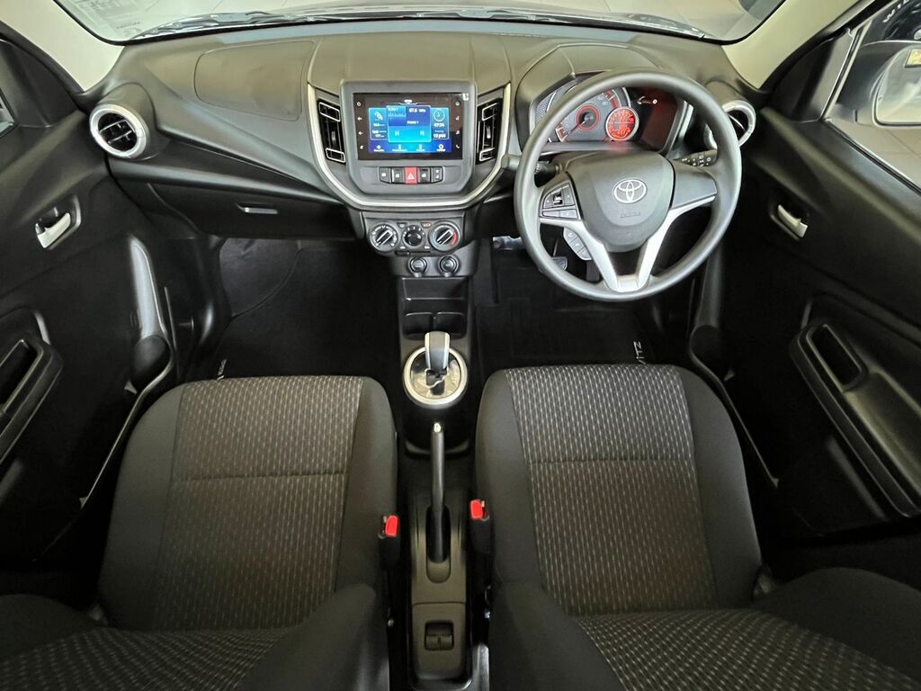 TOYOTA VITZ VITZ 1.0 XR AMT - 6
