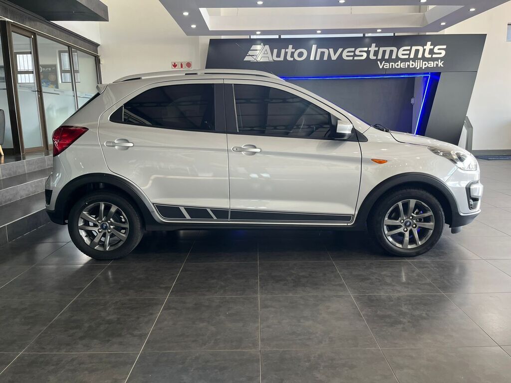 FORD FIGO FIGO FREESTYLE 1.5Ti VCT TITANIUM 5DR