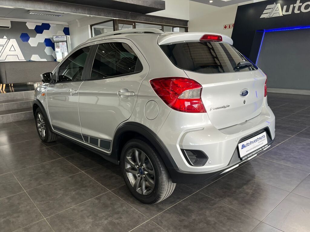 FORD FIGO FIGO FREESTYLE 1.5Ti VCT TITANIUM 5DR