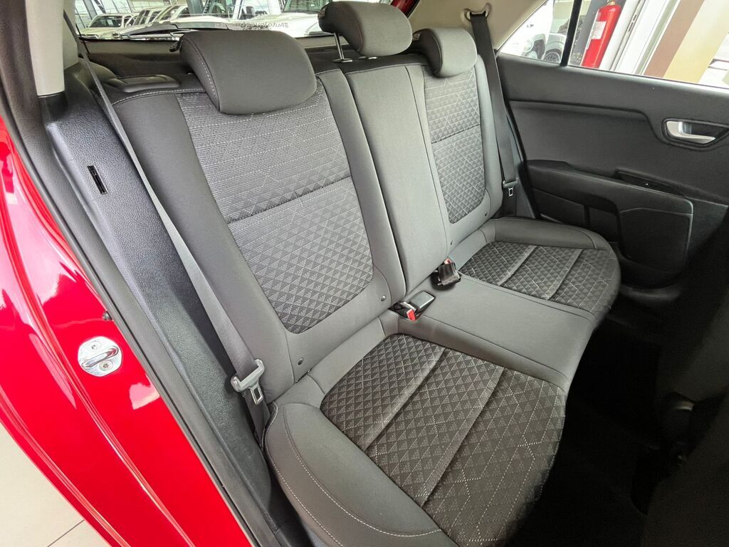 KIA RIO RIO 1.4 LS 5DR