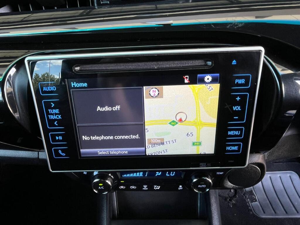 TOYOTA HILUX HILUX 2.8 GD-6 RB RAIDER A/T P/U D/C