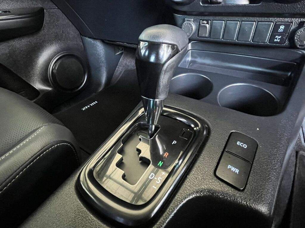 TOYOTA HILUX HILUX 2.8 GD-6 RB LEGEND 4X4 A/T P/U E/CAB