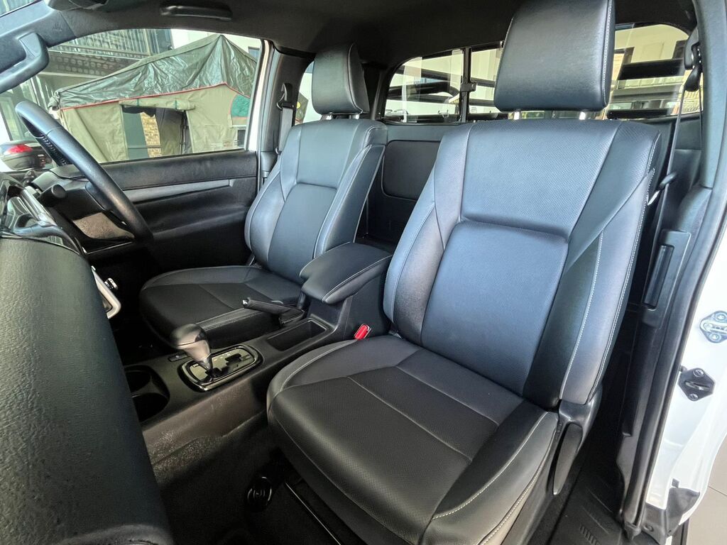 TOYOTA HILUX HILUX 2.8 GD-6 RB LEGEND 4X4 A/T P/U E/CAB