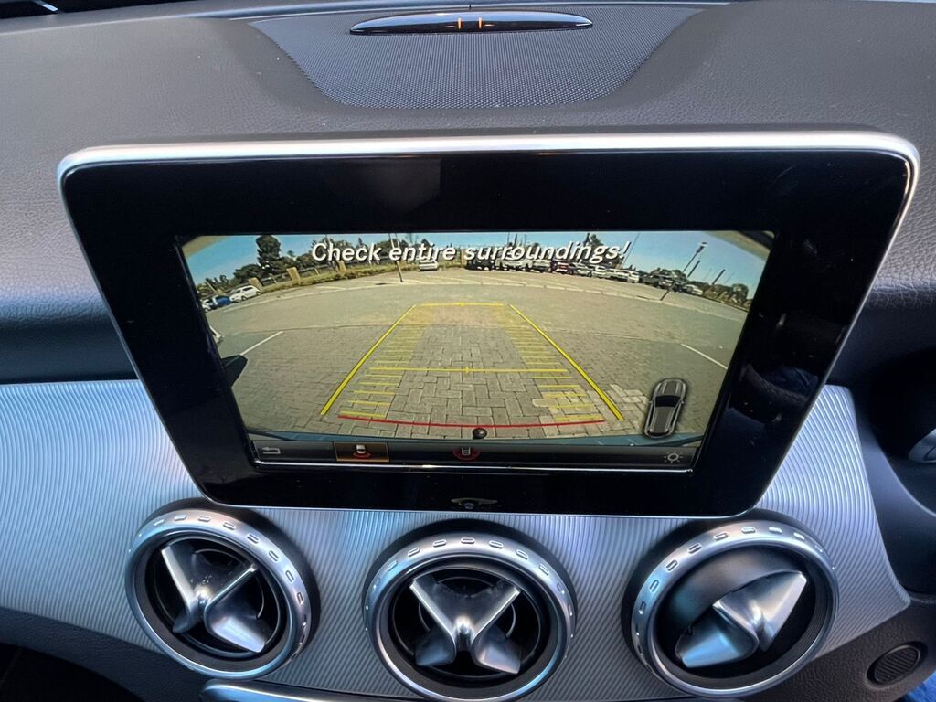 MERCEDES-BENZ GLA GLA 200 CDI A/T