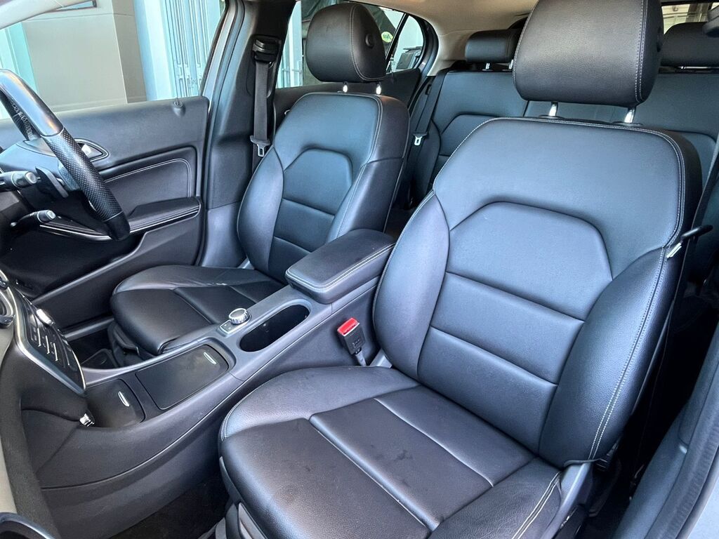 MERCEDES-BENZ GLA GLA 200 CDI A/T