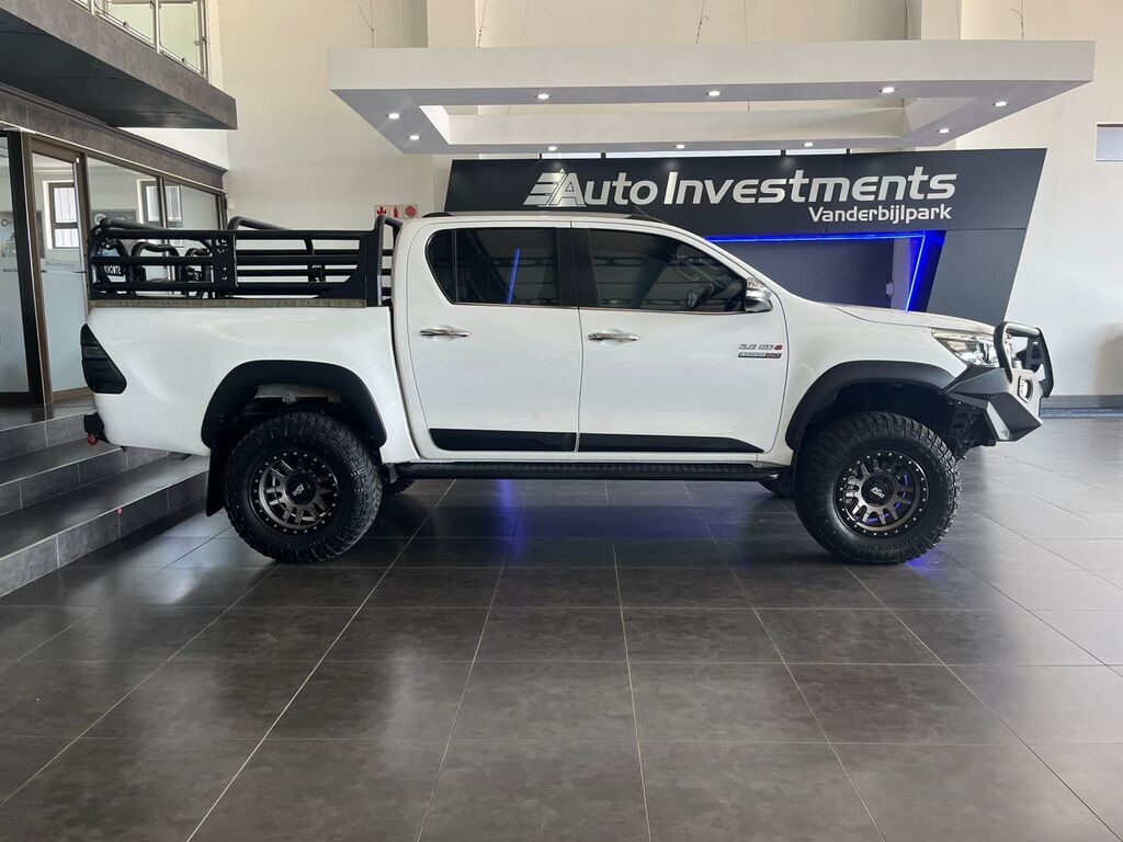 TOYOTA HILUX HILUX 2.8 GD-6 RB LEGEND 4X4 A/T P/U D/C