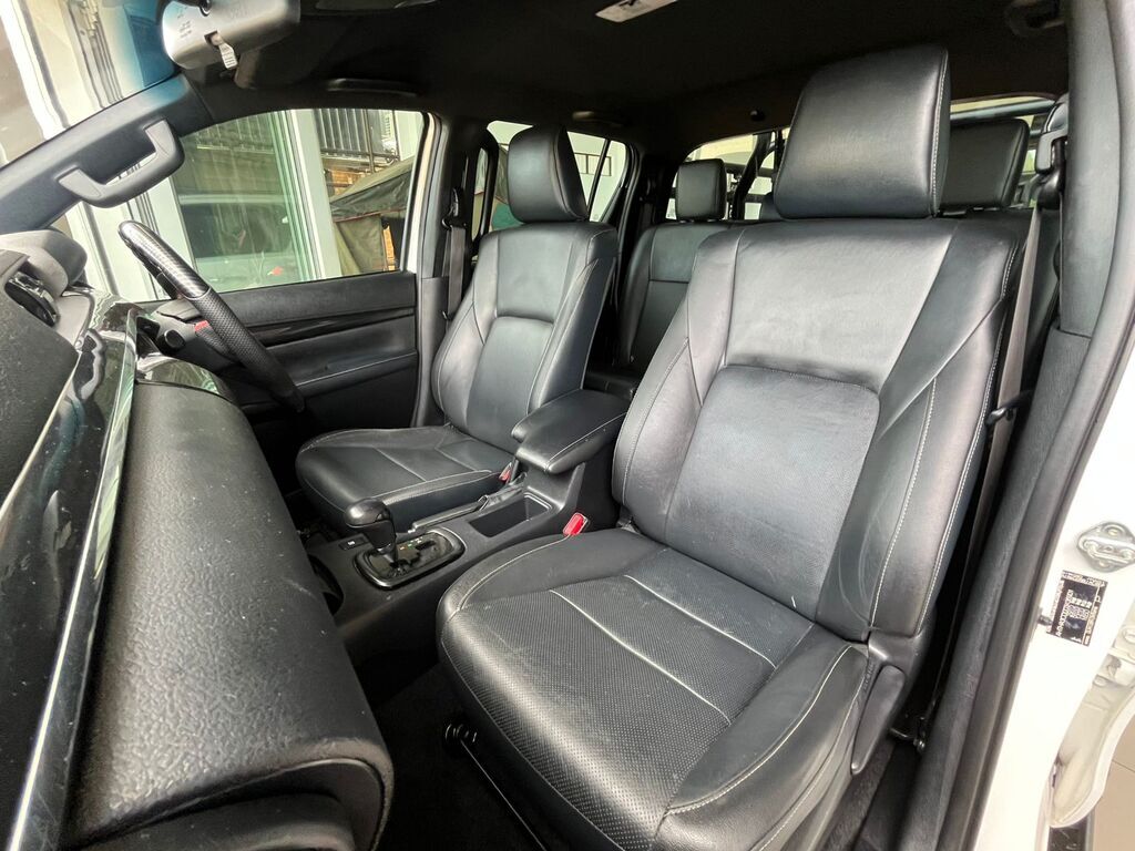 TOYOTA HILUX HILUX 2.8 GD-6 RB LEGEND 4X4 A/T P/U D/C